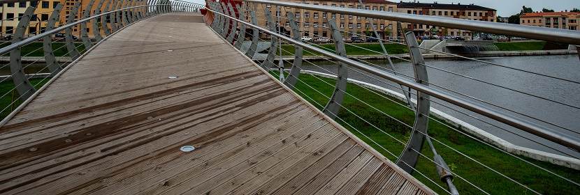 土壤檢測(cè)一次多少錢(qián) 土壤檢測(cè)公司如何選擇 ?準(zhǔn)備把專門(mén)做土壤檢測(cè)的實(shí)驗(yàn)室獨(dú)立出來(lái)，成立一個(gè)專門(mén)的檢測(cè)公司，怎么辦 ?健明迪